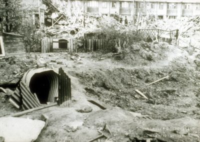 Anthony Grove Anderson shelter after daylight raid. 7 occupants su, 1940