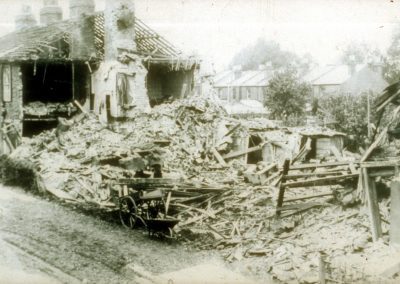 Leesland Road,Bomb damage. Leesland Road, 1941,